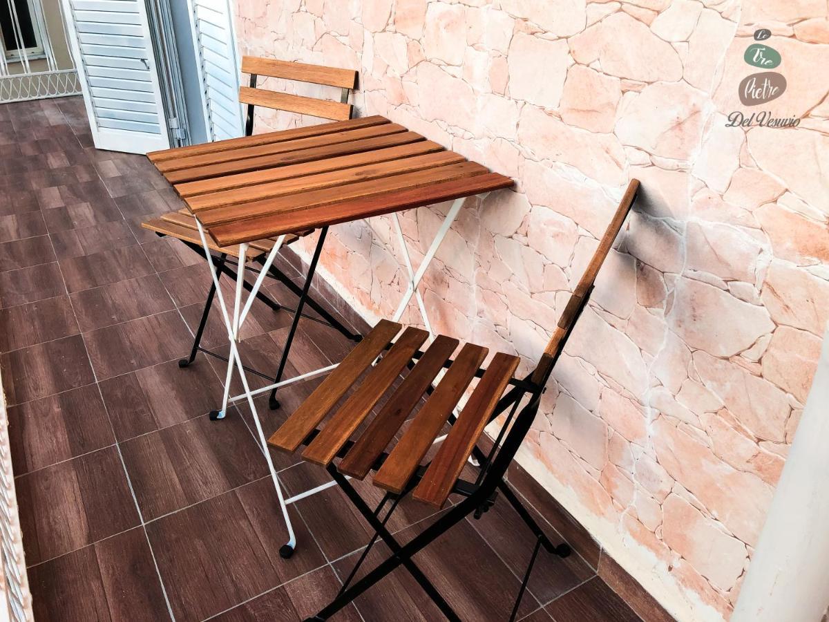 Appartement Le Tre Pietre del Vesuvio à Pompéi Extérieur photo