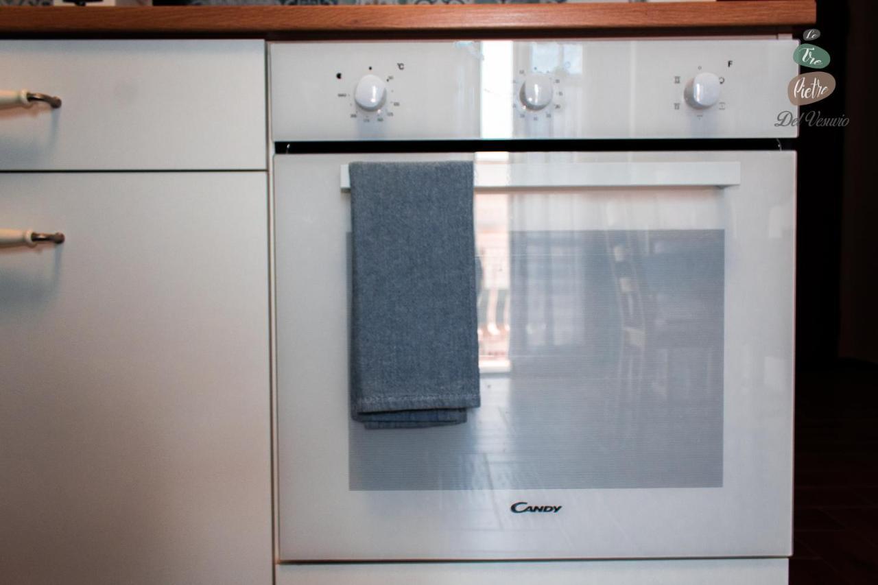 Appartement Le Tre Pietre del Vesuvio à Pompéi Extérieur photo