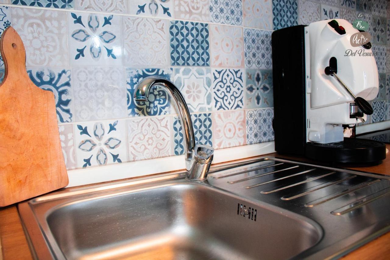Appartement Le Tre Pietre del Vesuvio à Pompéi Extérieur photo